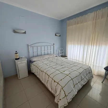 170 Medina Molins A-1